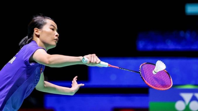Thuy-Linh-Cau-Long-01